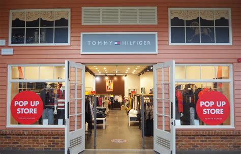 tommy hilfiger outlet jobs